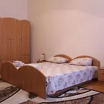 Domovik ,kirilla I Mefodiya, 5 Apartamento