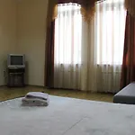 Domovik ,kirilla I Mefodiya, 5 *