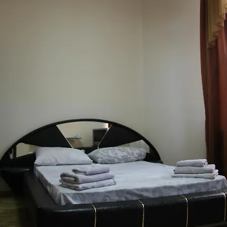 Domovik ,kirilla I Mefodiya, 5 * Mukaçeve