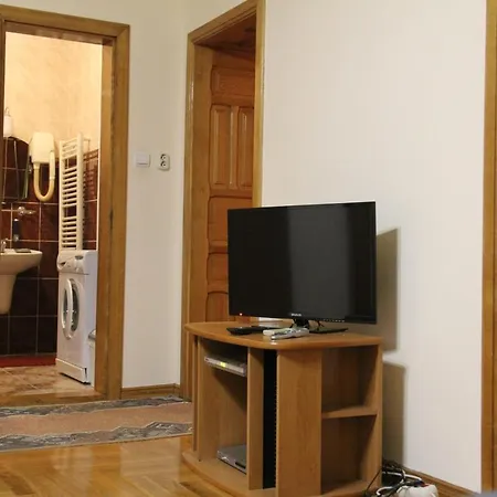 Domovik ,kirilla I Mefodiya, 5 *