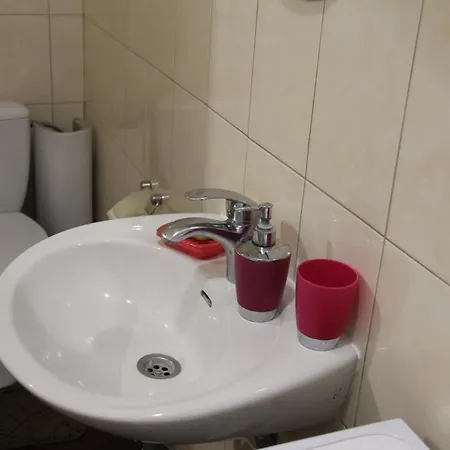 Domovik ,kirilla I Mefodiya, 5 * Mukaçeve
