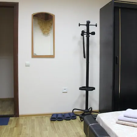 Domovik ,kirilla I Mefodiya, 5 Appartamento Mukačevo